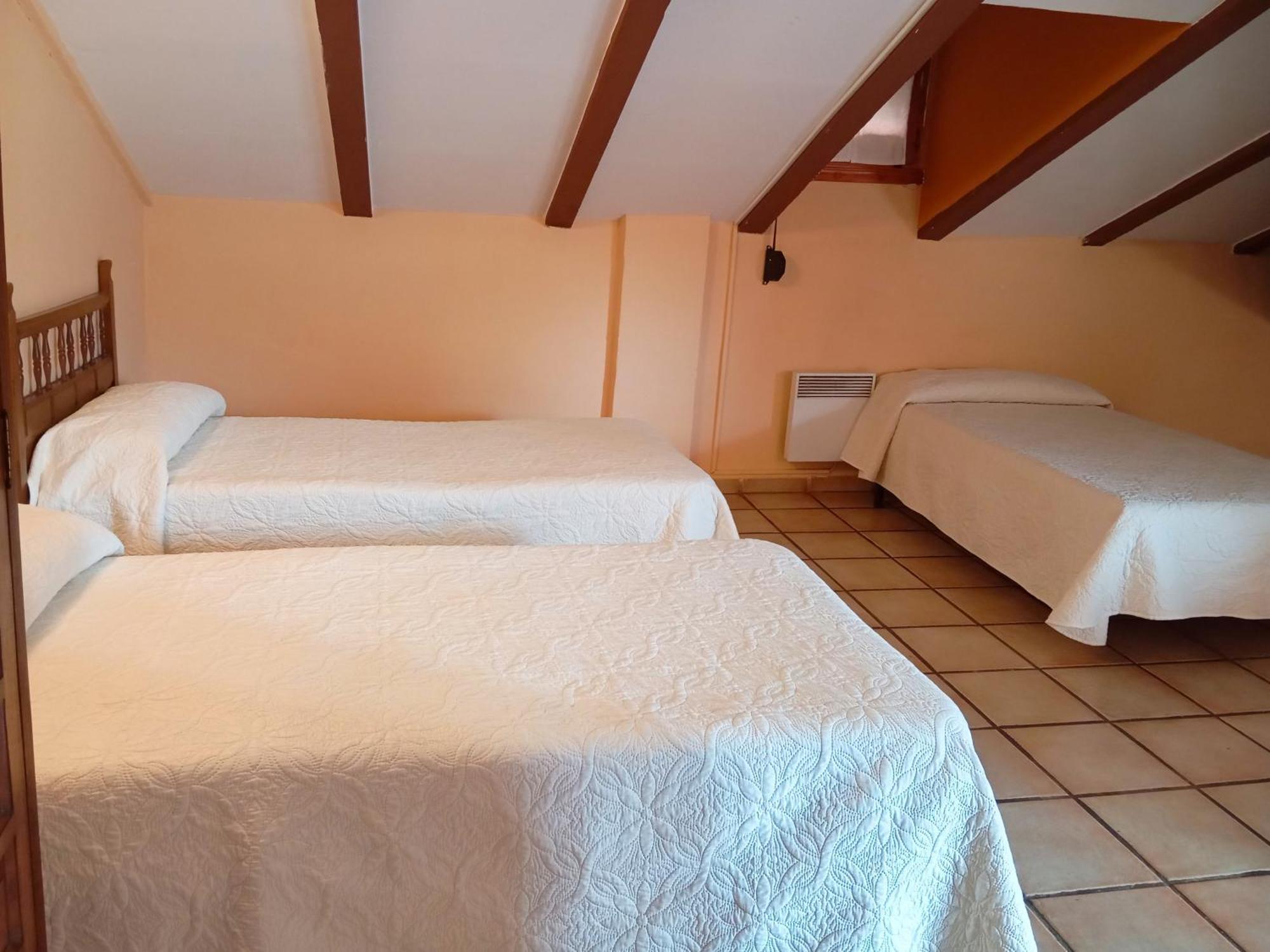 Hotel La Rueda 3000 モラ・デ・ルビエロス エクステリア 写真