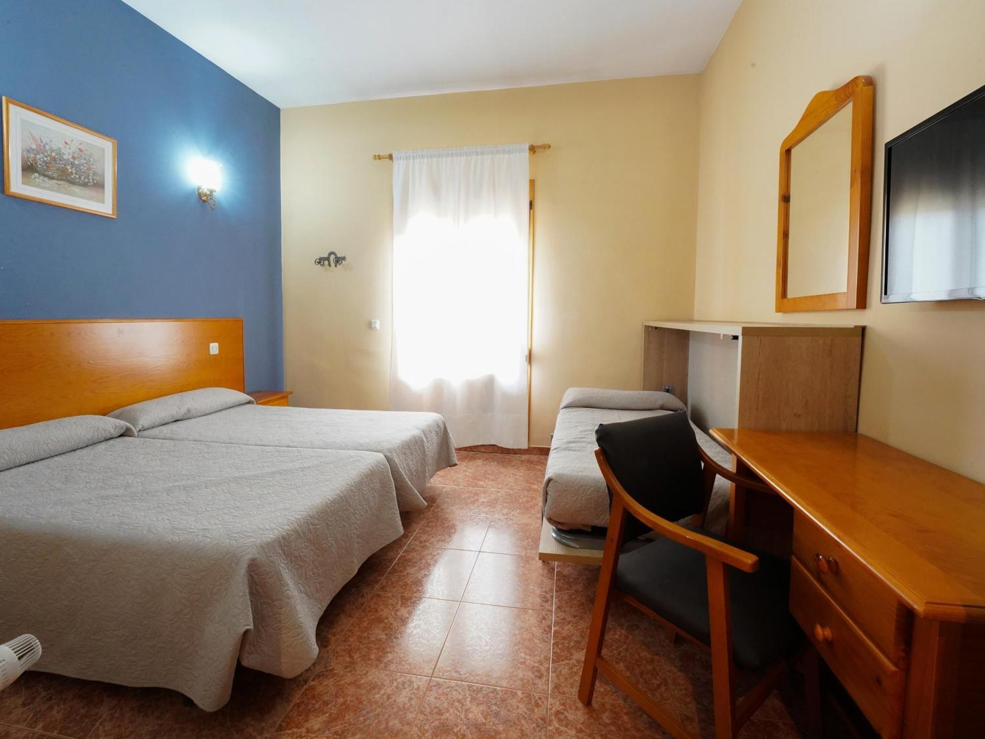 Hotel La Rueda 3000 モラ・デ・ルビエロス エクステリア 写真