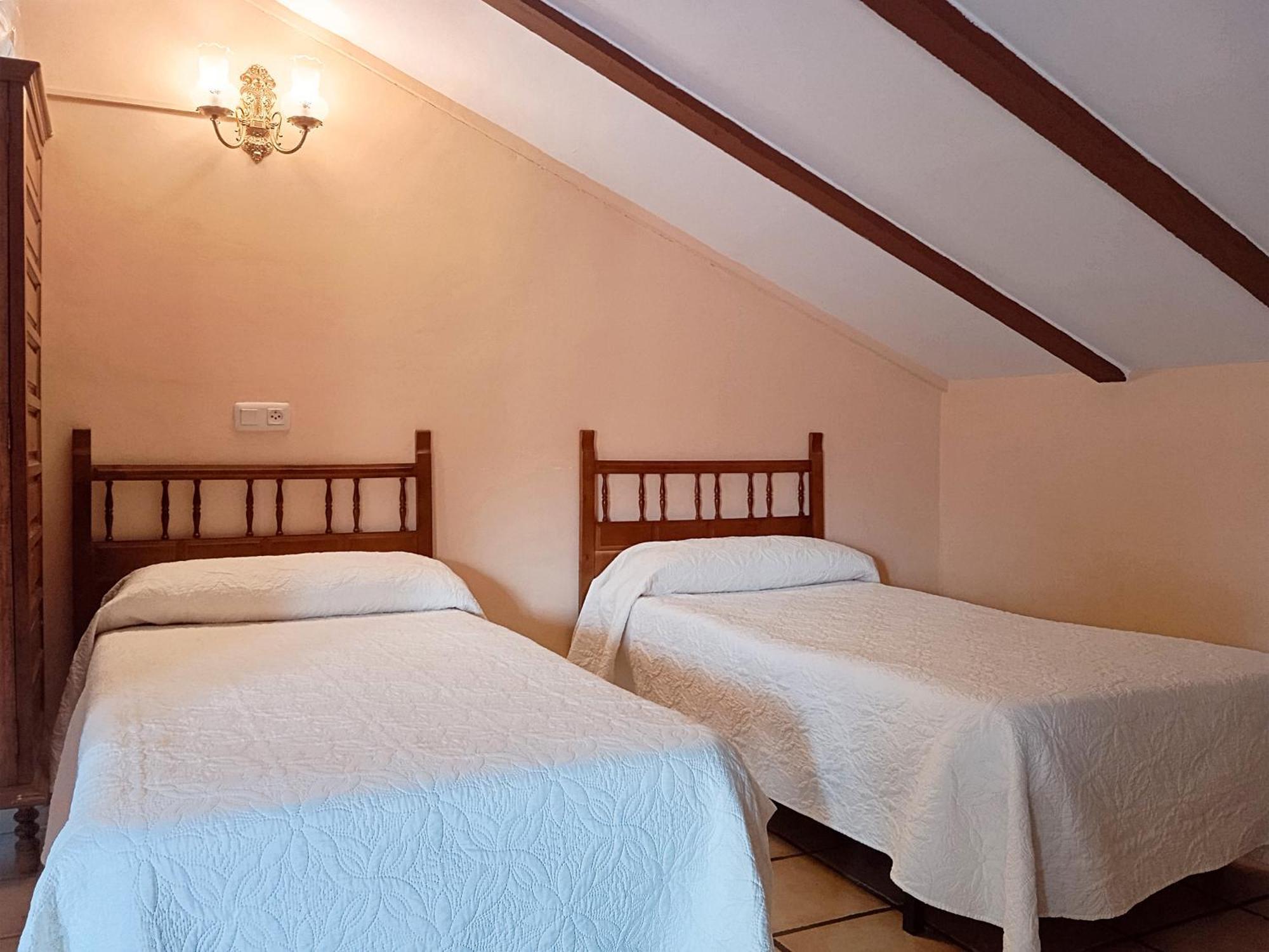 Hotel La Rueda 3000 モラ・デ・ルビエロス エクステリア 写真