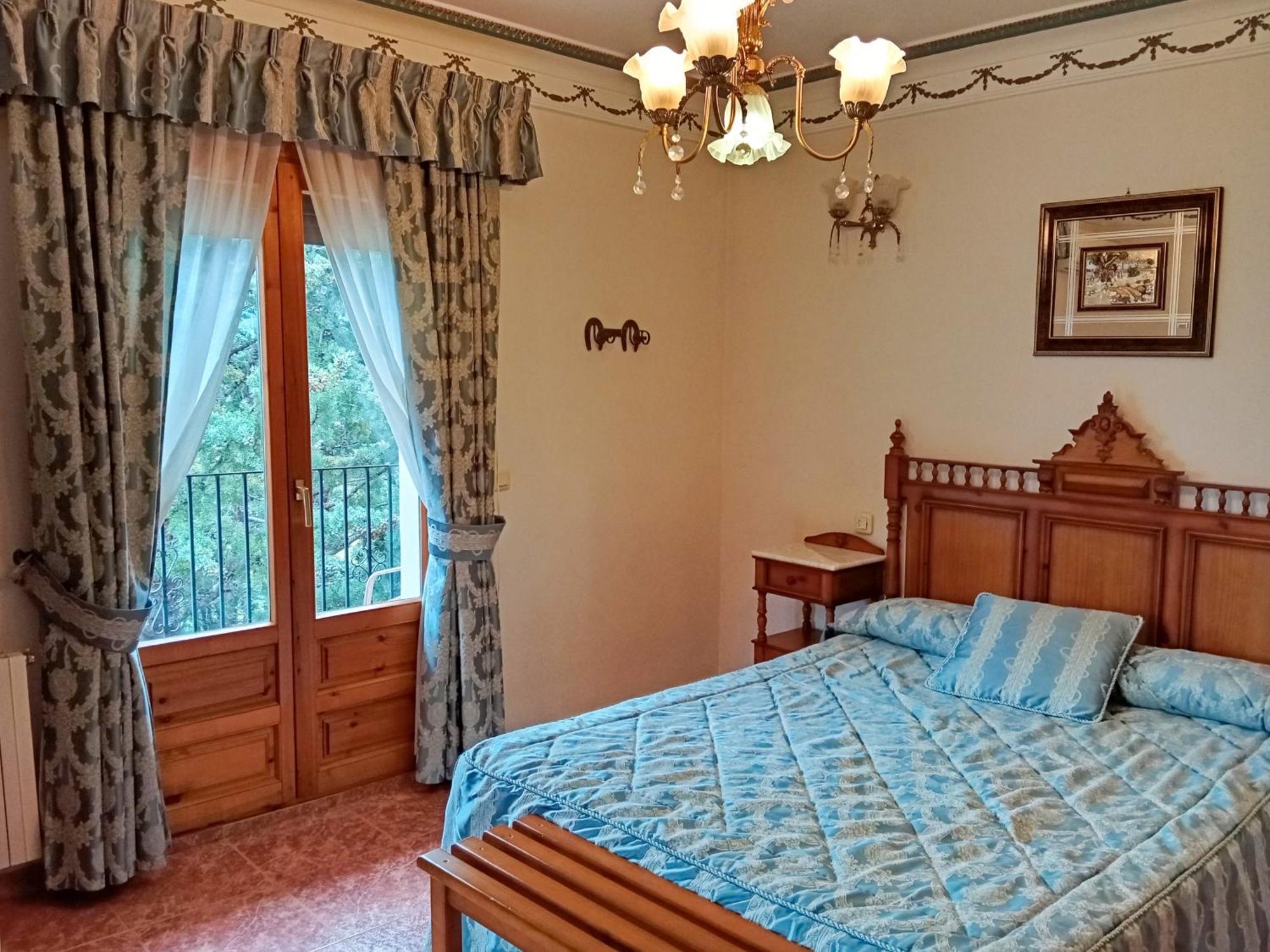 Hotel La Rueda 3000 モラ・デ・ルビエロス エクステリア 写真