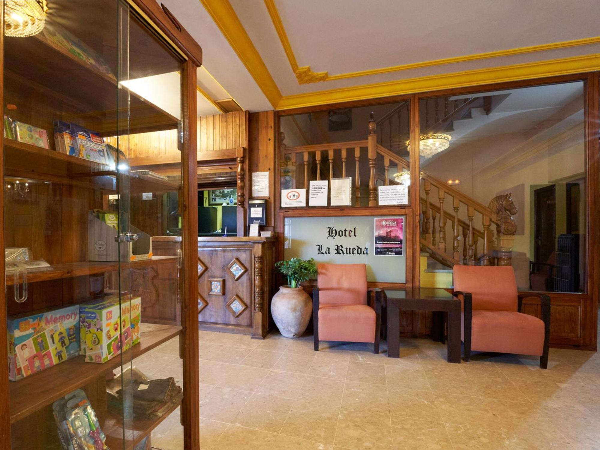Hotel La Rueda 3000 モラ・デ・ルビエロス エクステリア 写真