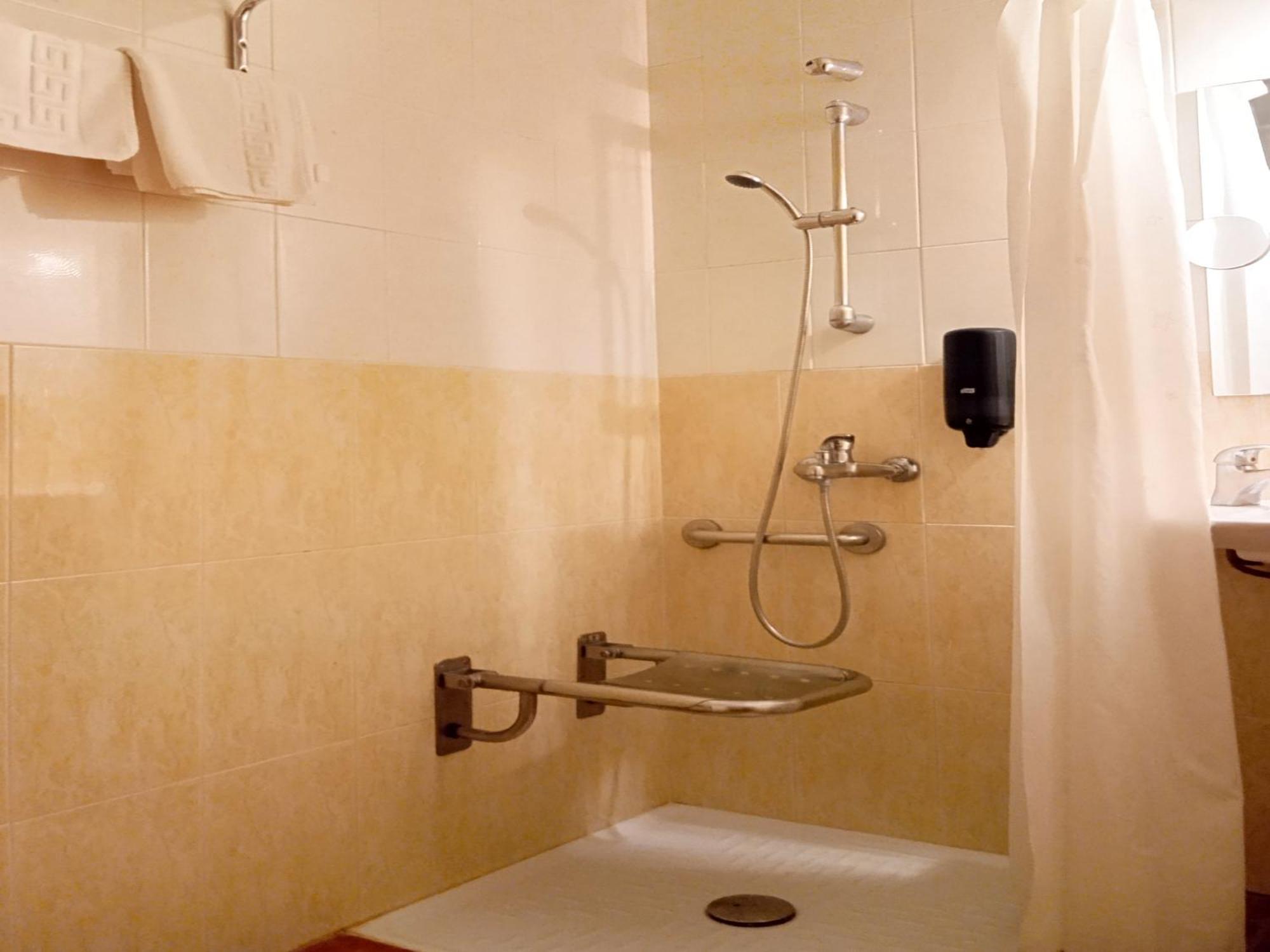 Hotel La Rueda 3000 モラ・デ・ルビエロス エクステリア 写真