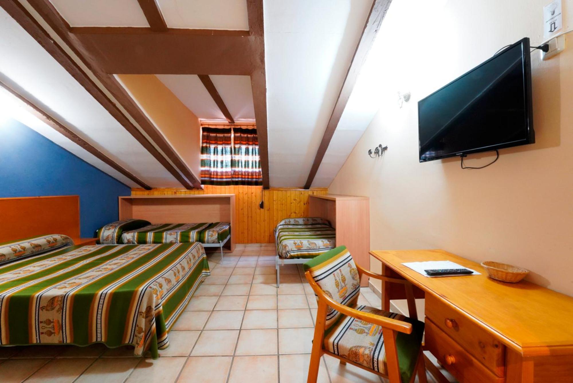 Hotel La Rueda 3000 モラ・デ・ルビエロス エクステリア 写真