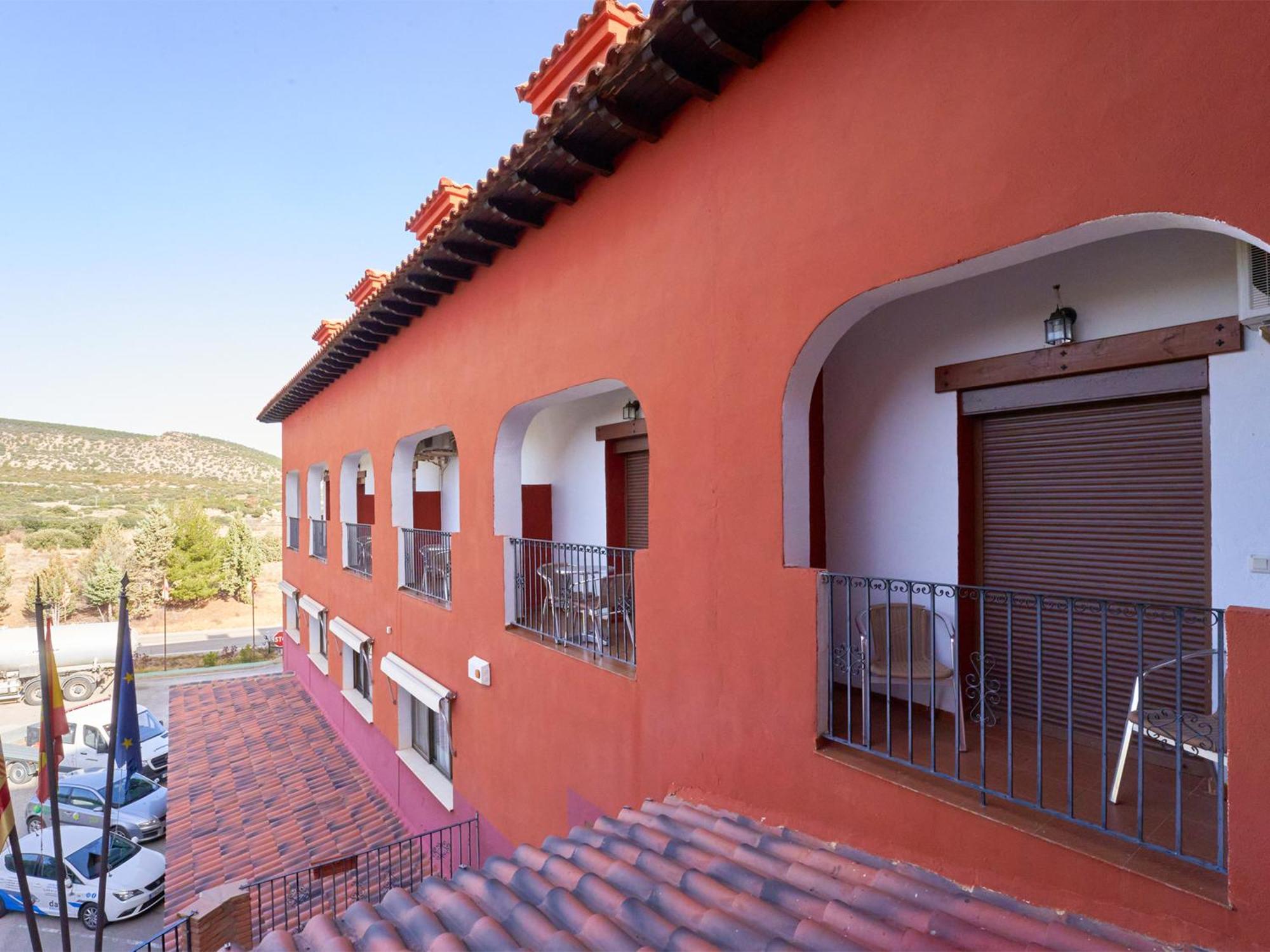 Hotel La Rueda 3000 モラ・デ・ルビエロス エクステリア 写真